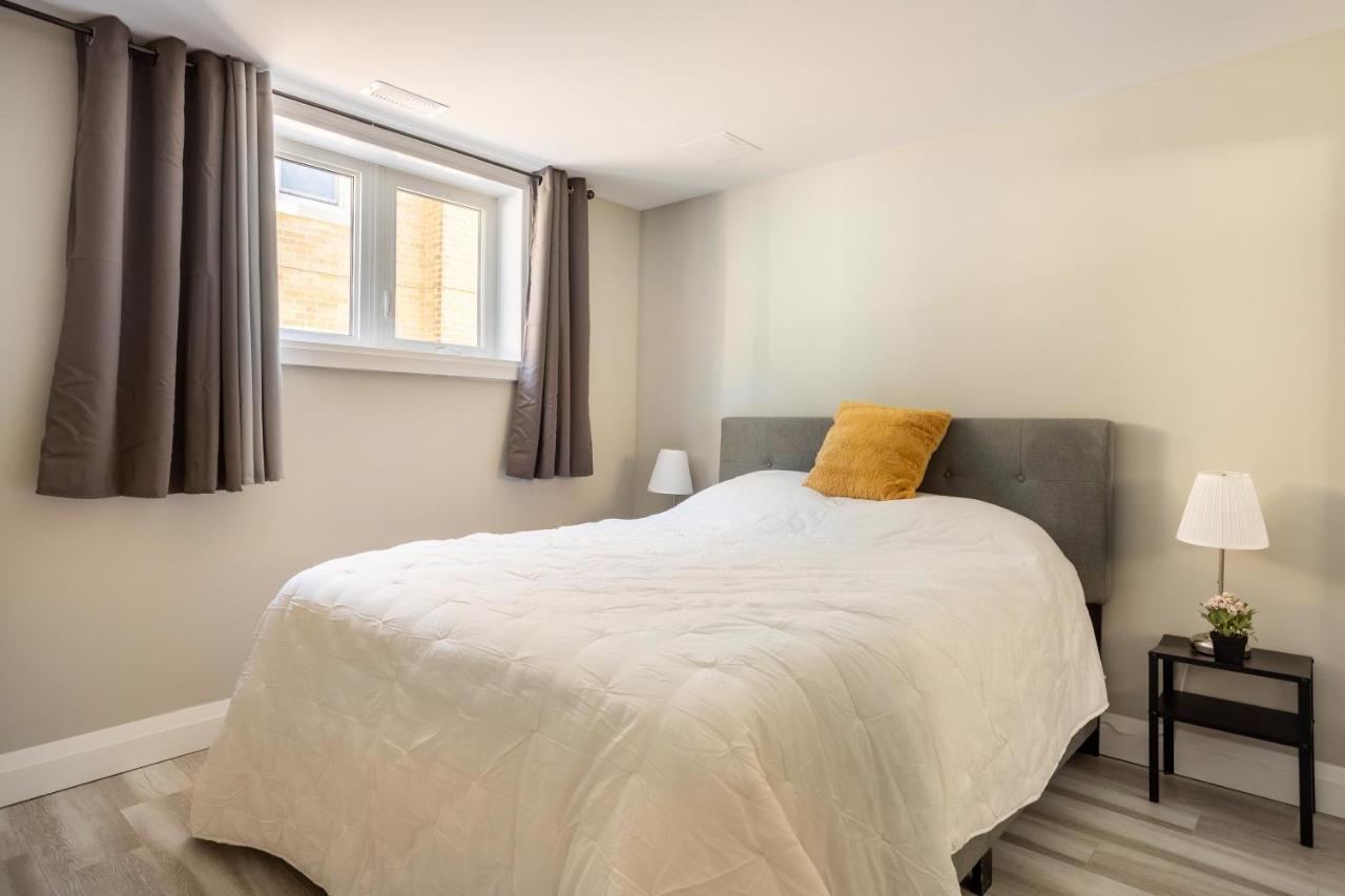 Entire 2 Bedroom Apartment Downtown - U1 基奇纳 外观 照片